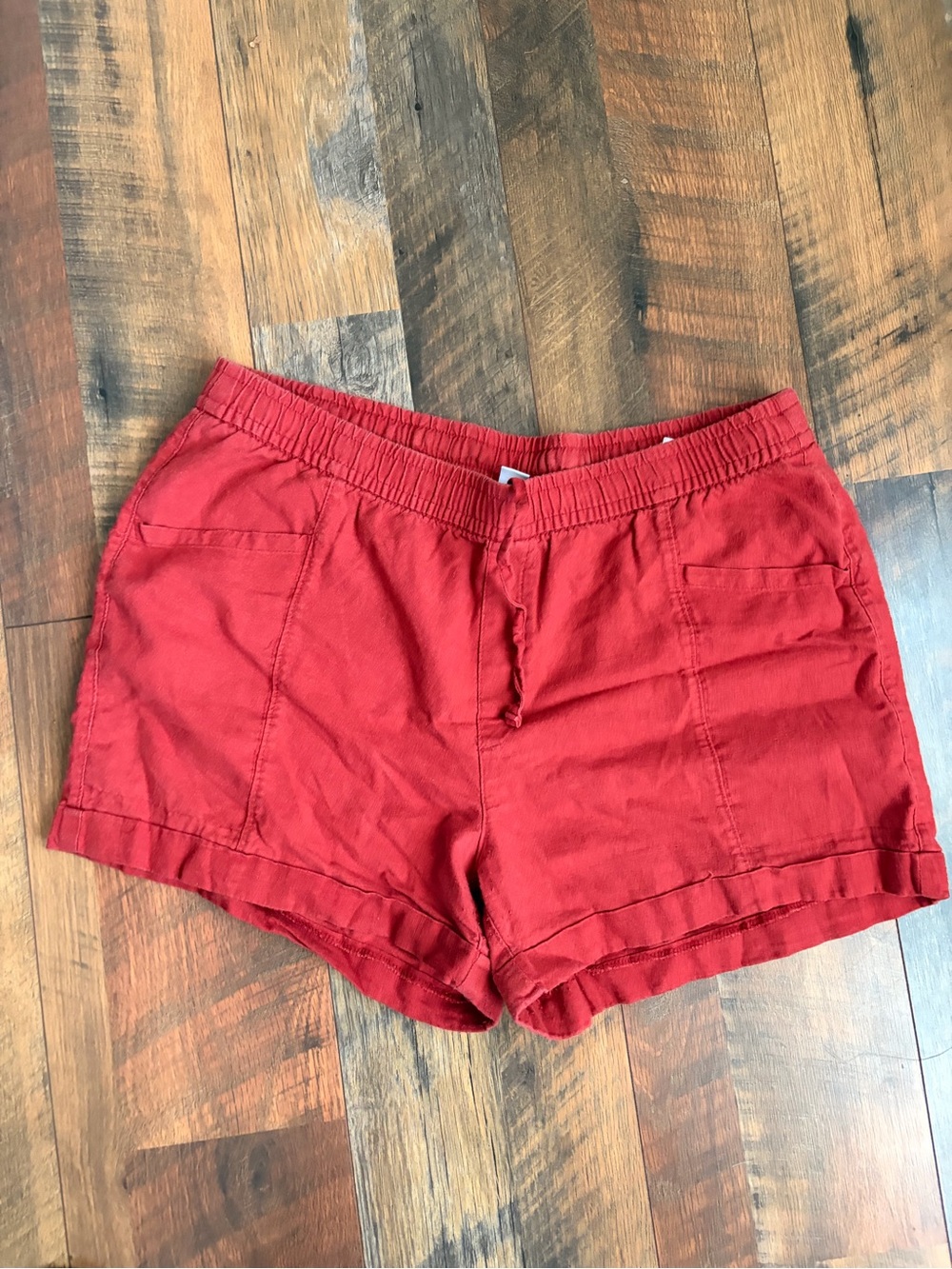 Women’s Red/Rust Linen Drawstring Shorts